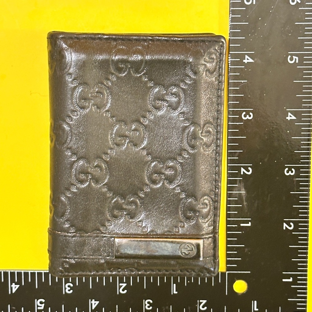 Gucci Embossed Black Leather Card Holder - Picture 3 of 13